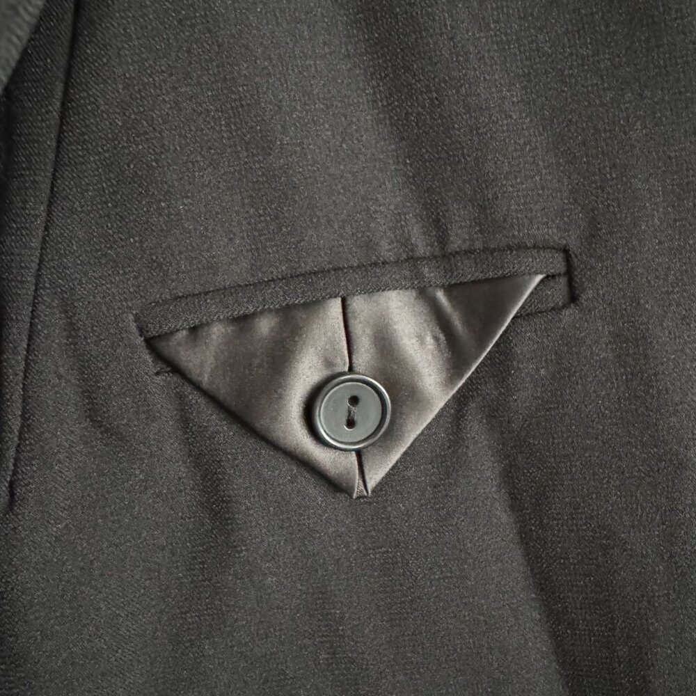 Bardot - Sloane Oversize Double Breasted Blazer in Black - Picture 5 of 8